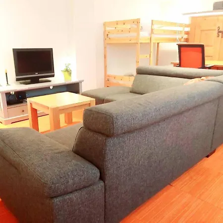 Apartman Captivating 2-Bed Apartment In Hilversum