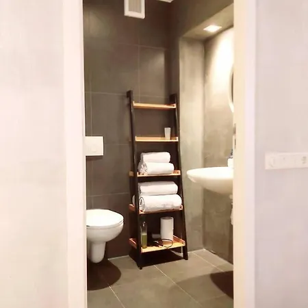 Apartman Captivating 2-Bed Apartment In Hilversum Hilversum